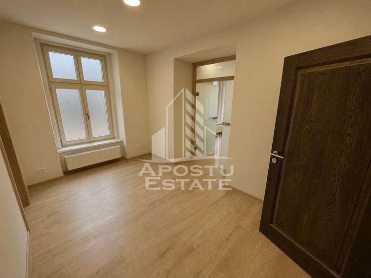 Birou, de 89 mp, în Ultracentral