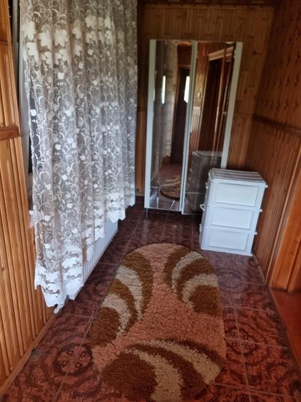 Casă individuală cu 6 camere cu Canalizare în Iaslovăț