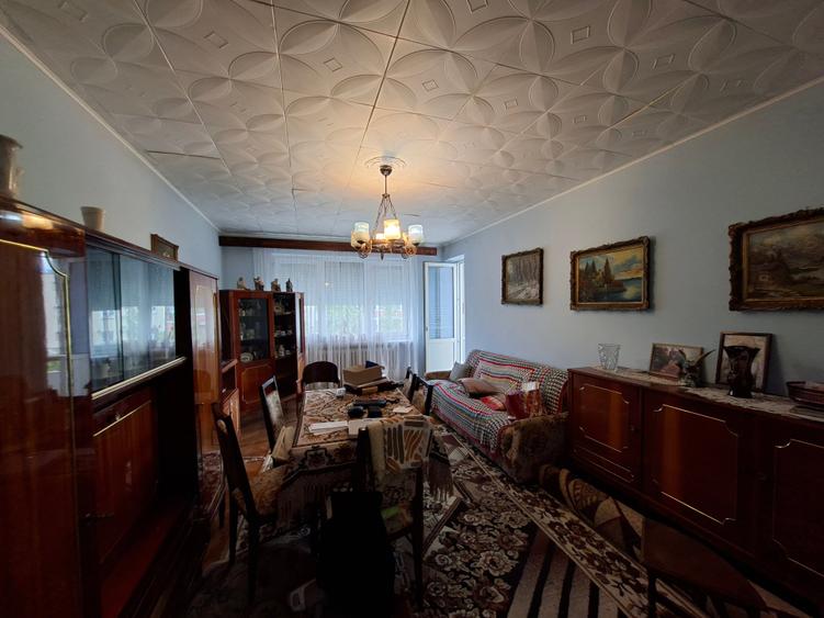 Apartament cu 4 camere în Central