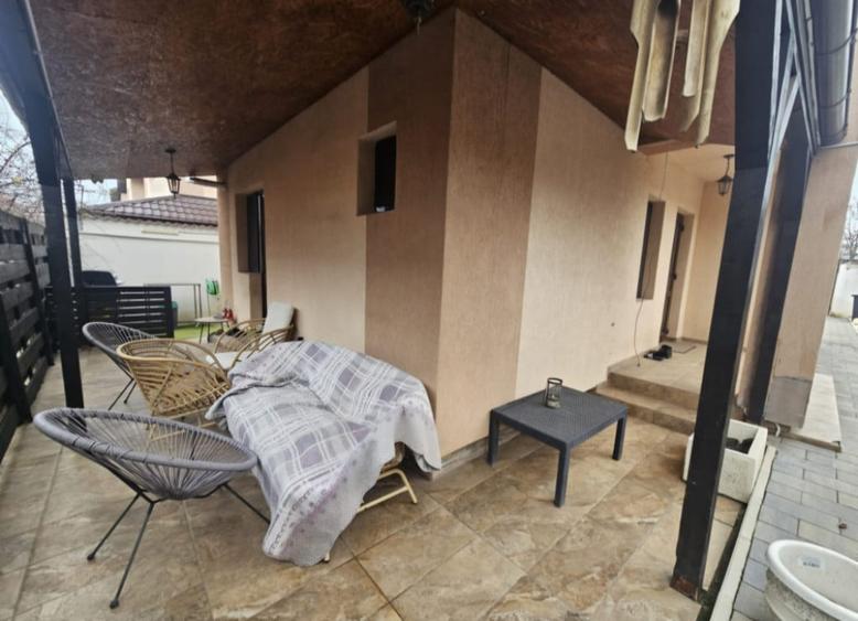 Casă cu 4 camere cu Teren 290 Mp în Lăpuș