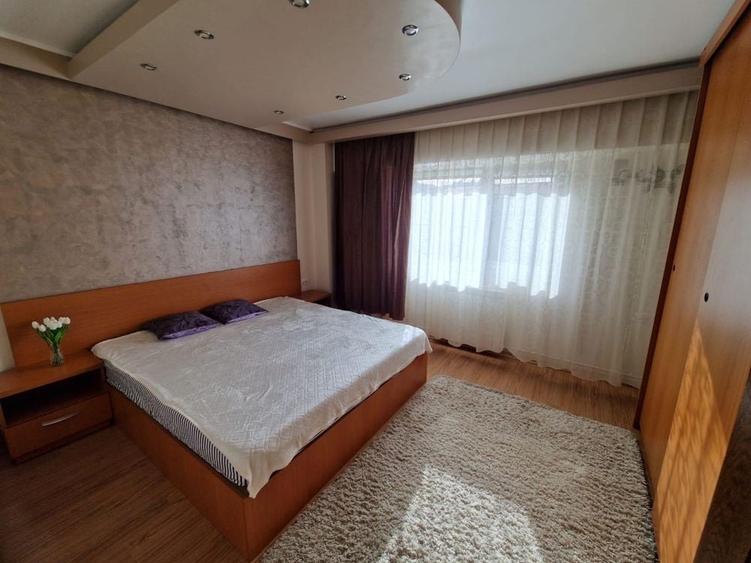 Apartament cu 2 camere decomandat în Traian