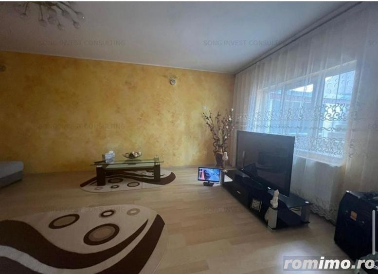 Casă cu 5 camere cu Teren 265 Mp în Dobroești