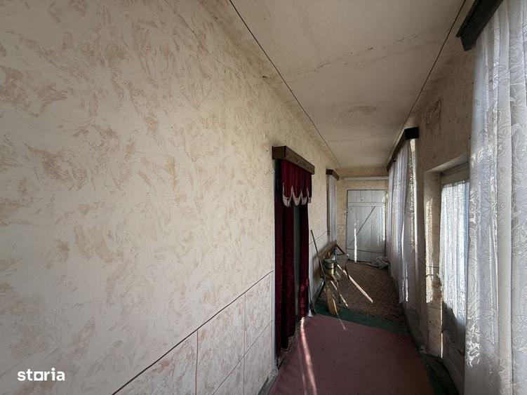 Casă cu 3 camere în Central