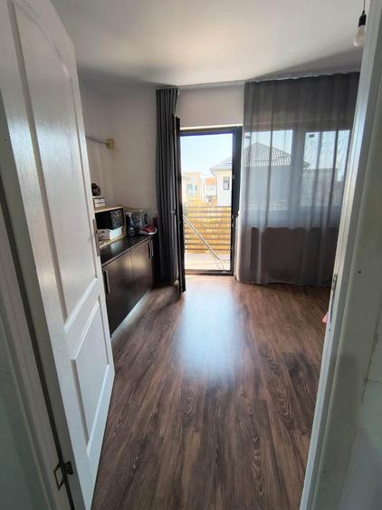 Duplex cu 4 camere cu Teren 50 Mp în Berceni