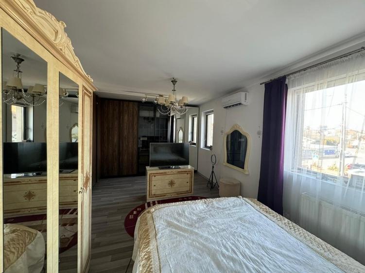 Casă cu 3 camere cu Canalizare în Berceni