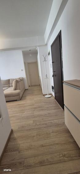 Apartament cu 3 camere, mobilat în Tomis Plus
