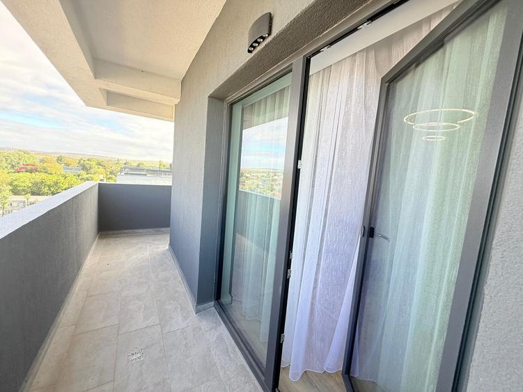 Apartament cu 2 camere decomandat în Tătărași