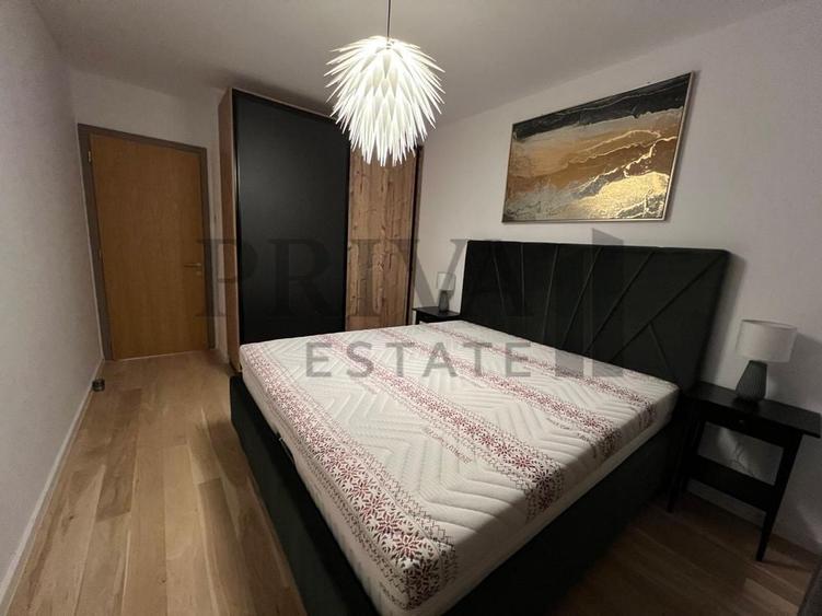 Apartament cu 3 camere decomandat, mobilat în Central