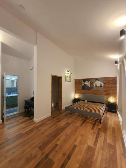 Apartament cu 3 camere decomandat, mobilat în Unirii