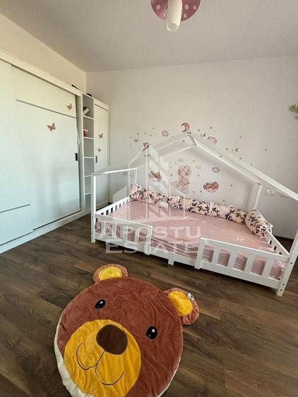 Duplex cu 4 camere cu Canalizare în Sânandrei