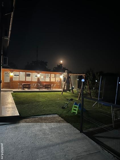 Casă cu 4 camere în Corbu