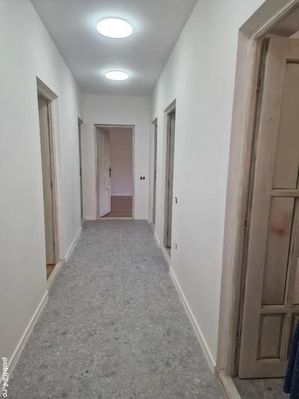 Spațiu comercial, de 230 mp, în Simion Bărnuțiu