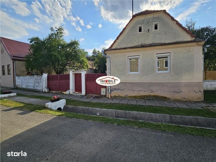 Casă cu 4 camere decomandat în Ilimbav