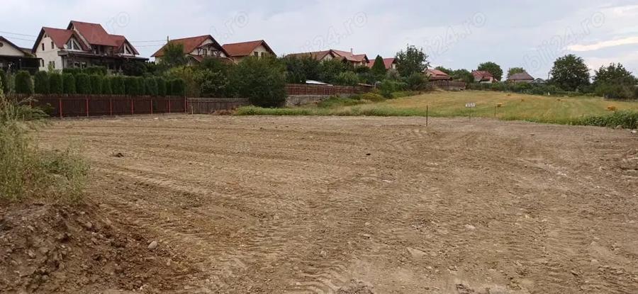 Teren de 3766 mp, în Nazna