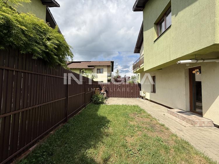 Duplex cu 4 camere cu Canalizare în Florești