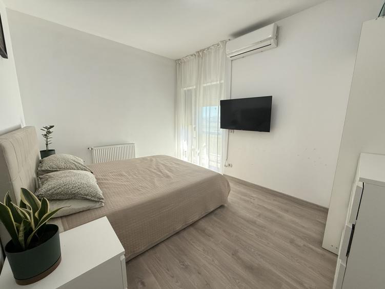 Apartament cu 4 camere decomandat, mobilat în Giroc