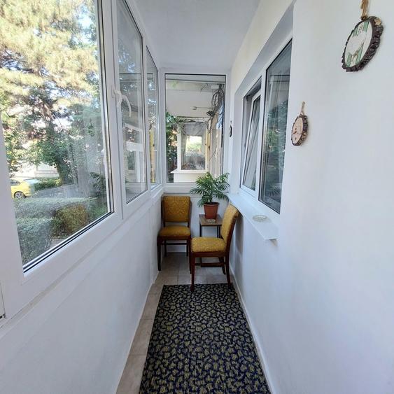 Apartament cu 3 camere decomandat în Florești