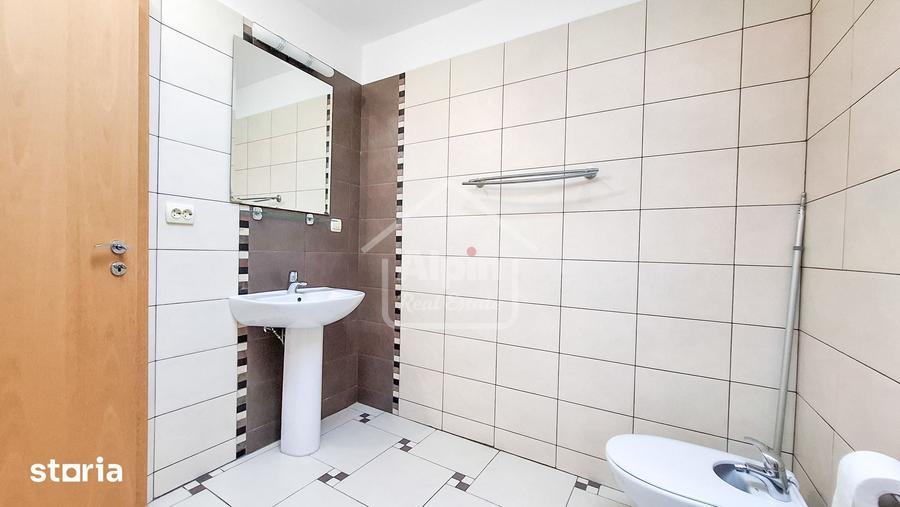 Casă cu 4 camere cu Teren 500 Mp în Bunloc