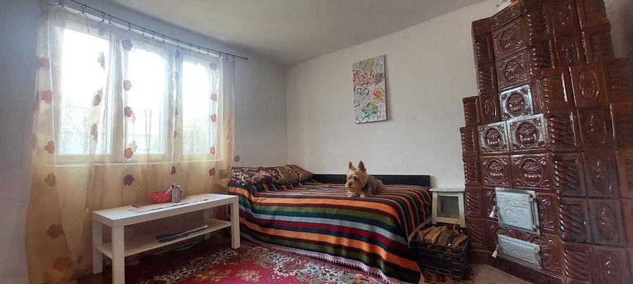 Casă cu 3 camere în Tărtășești