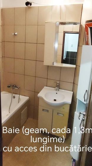 Apartament cu 2 camere semidecomandat în Capitale