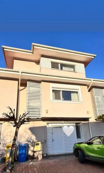 Casă cu 3 camere cu Teren 30 Mp în Sud