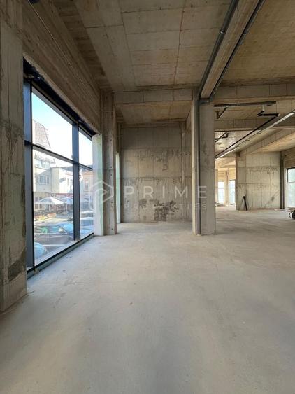Spațiu comercial, de 198 mp, în Ultracentral