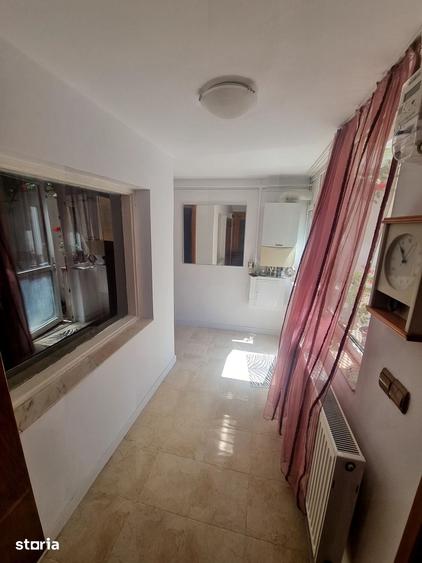 Casă cu 3 camere cu Teren 100 Mp în Tomis I