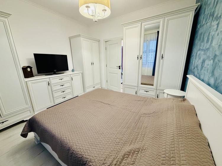 Apartament cu 3 camere decomandat, mobilat în Chiajna