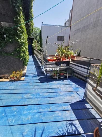 Apartament cu 4 camere nedecomandat în Eminescu