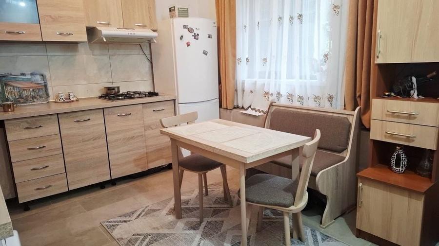 Casă cu 3 camere în Vișan