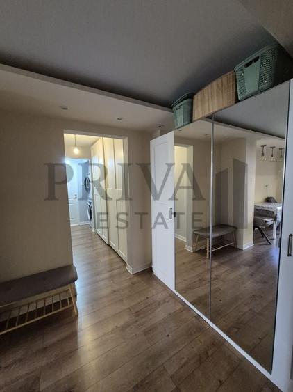 Apartament cu 3 camere decomandat, mobilat în Lipovei