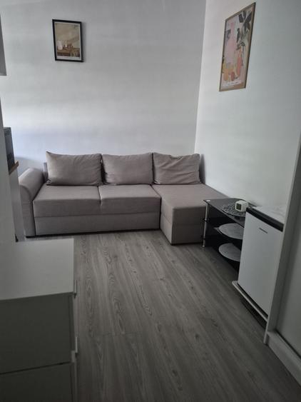 Garsonieră nedecomandată în Exterior Vest