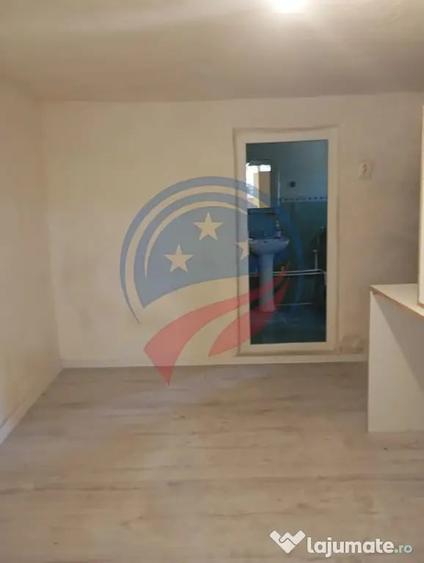 Casă cu 2 camere cu Teren 624 Mp în Bariera Vâlcii