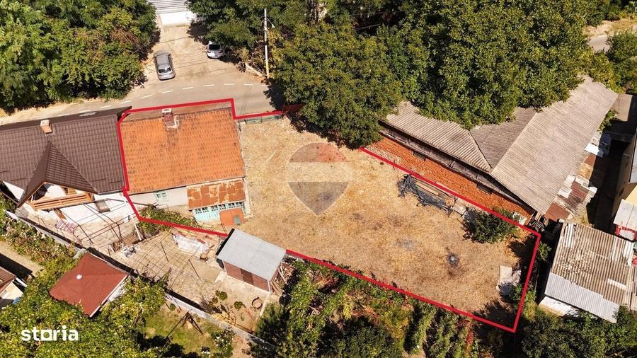 Casă cu 3 camere în Mihoveni