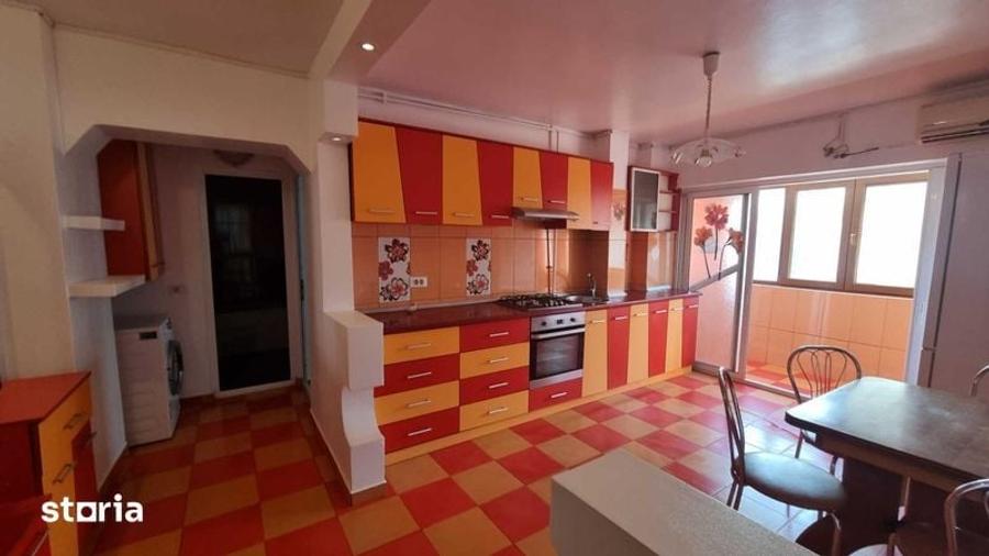 Apartament cu 2 camere decomandat în Ultracentral