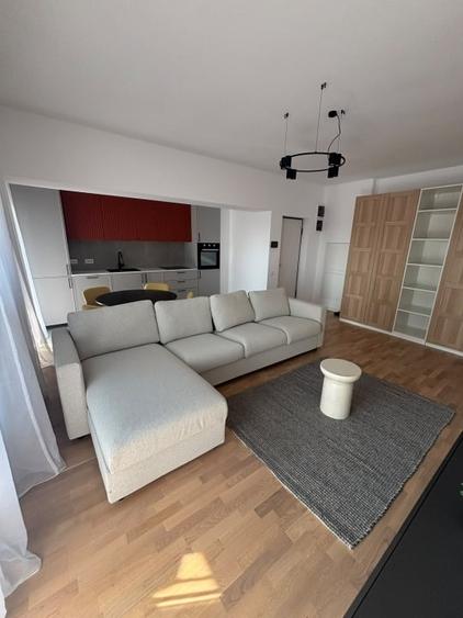 Apartament cu 2 camere decomandat, mobilat în 13 Septembrie