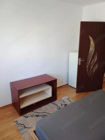 Garsonieră decomandată în CET