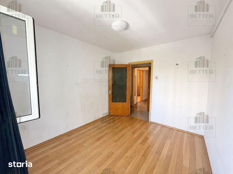 Apartament cu 3 camere decomandat în Berceni