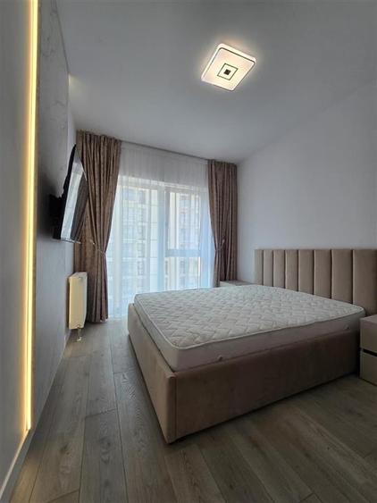Apartament cu 2 camere decomandat în Podu Roș