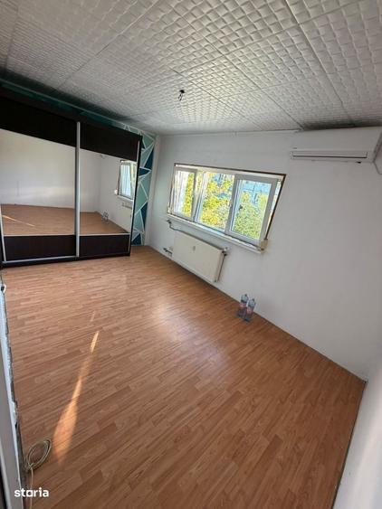 Apartament cu 4 camere în Militari