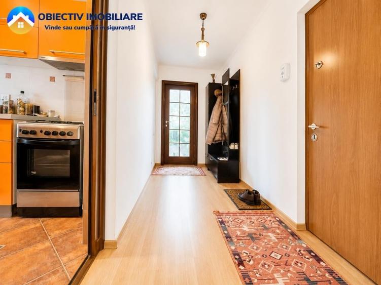 Apartament cu 3 camere decomandat în Central