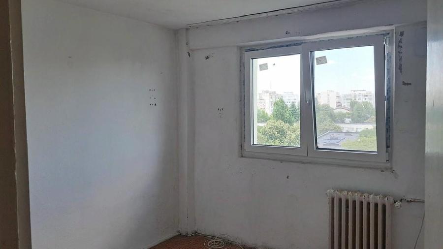 Apartament cu 2 camere semidecomandat în Sud