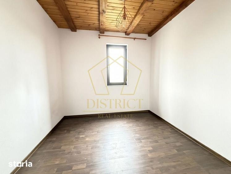 Casă cu 4 camere cu Teren 317 Mp în Ghiroda