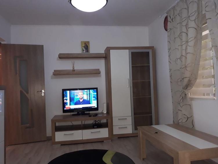 Garsonieră decomandată în Mărășești