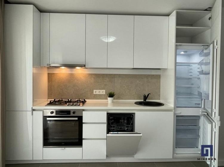 Apartament cu 3 camere decomandat, mobilat în Braytim