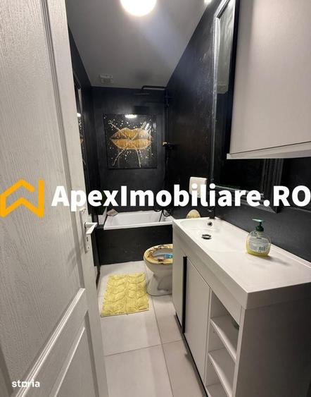 Apartament cu 3 camere decomandat în Lujerului