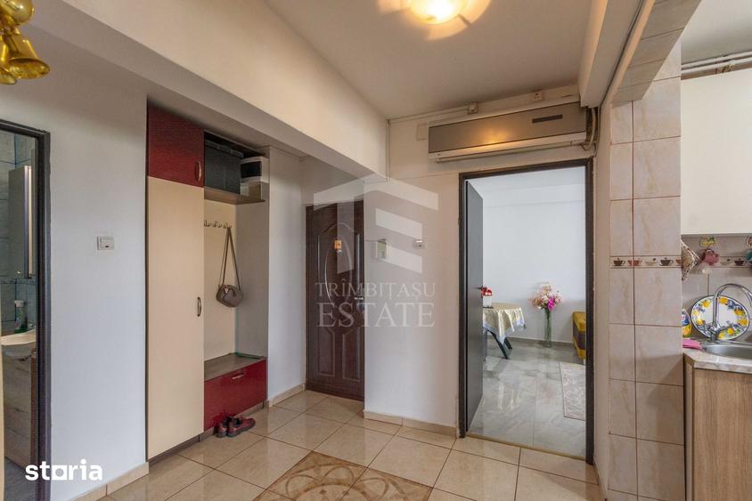 Apartament cu 4 camere decomandat în Pantelimon