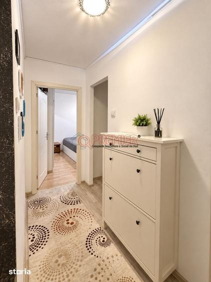Apartament cu 3 camere decomandat în Berceni