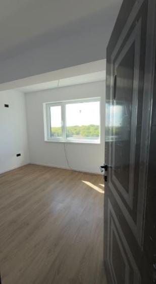 Apartament cu 3 camere decomandat în Sud-Est