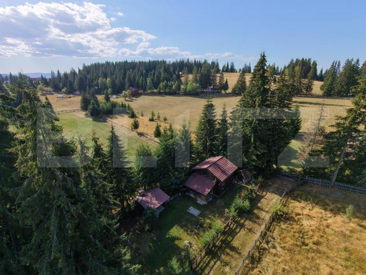 Teren Construcții intravilan de 744 mp, în Mărișel